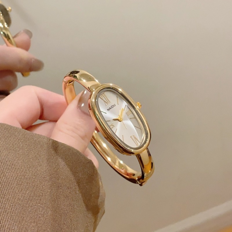 Üst Marka Kadın Oval Roma Kadr - Luxury Watch Brand For Women incelemesi ve fiyatı