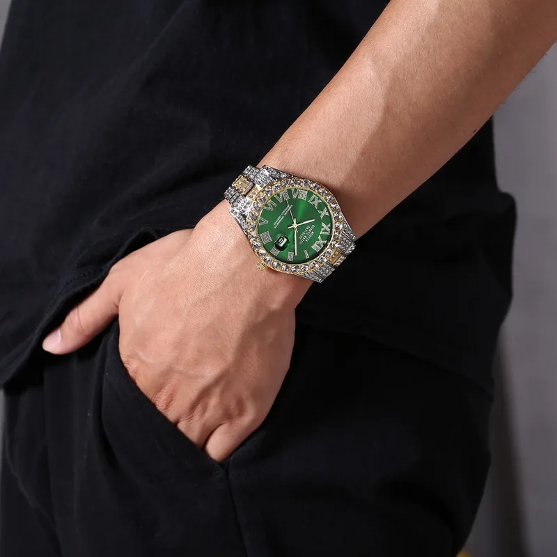 Çok Satan Altın Lüks Taşlı Kuv - Luxury Watch Iceberg incelemesi ve fiyatı